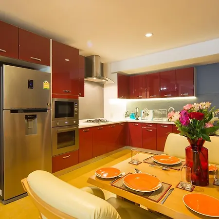 Luxury Town House In The Heart Of The Old City Chiang Mai Exterior photo