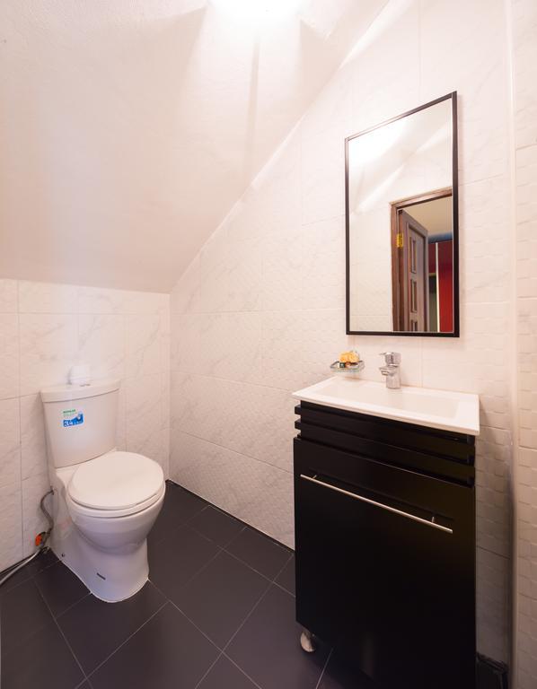 छुट्टी का घर Luxury Town House In The Heart Of The Old Chiang Mai