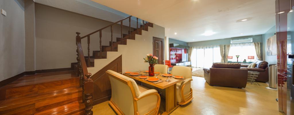 छुट्टी का घर Luxury Town House In The Heart Of The Old *